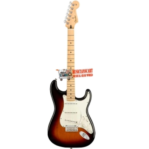 Fender Player Stratocaster Maple Fingerboard SSS Electric Guitar with Gig Bag 3-Tone Sunburst 0144502500
