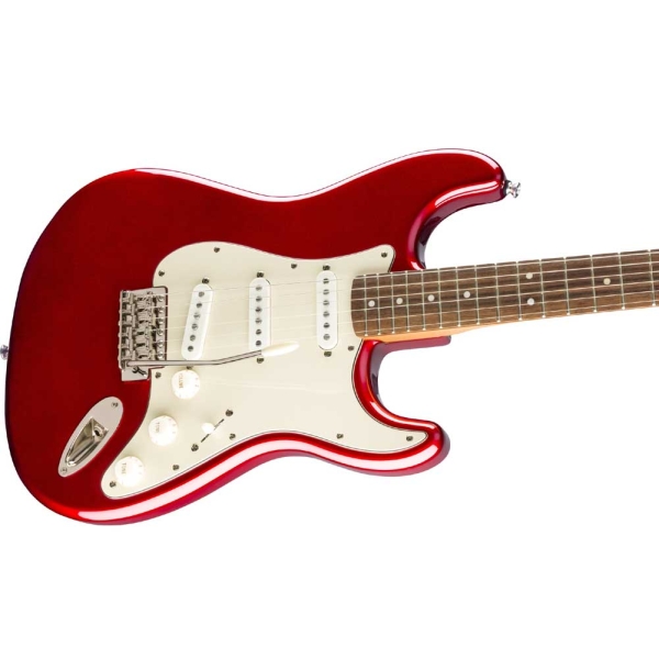 Fender Squier Classic Vibe 60s Stratocaster Indian Laurel Fingerboard SSS Electric Guitar with Gig Bag Candy Apple Red 0374010509