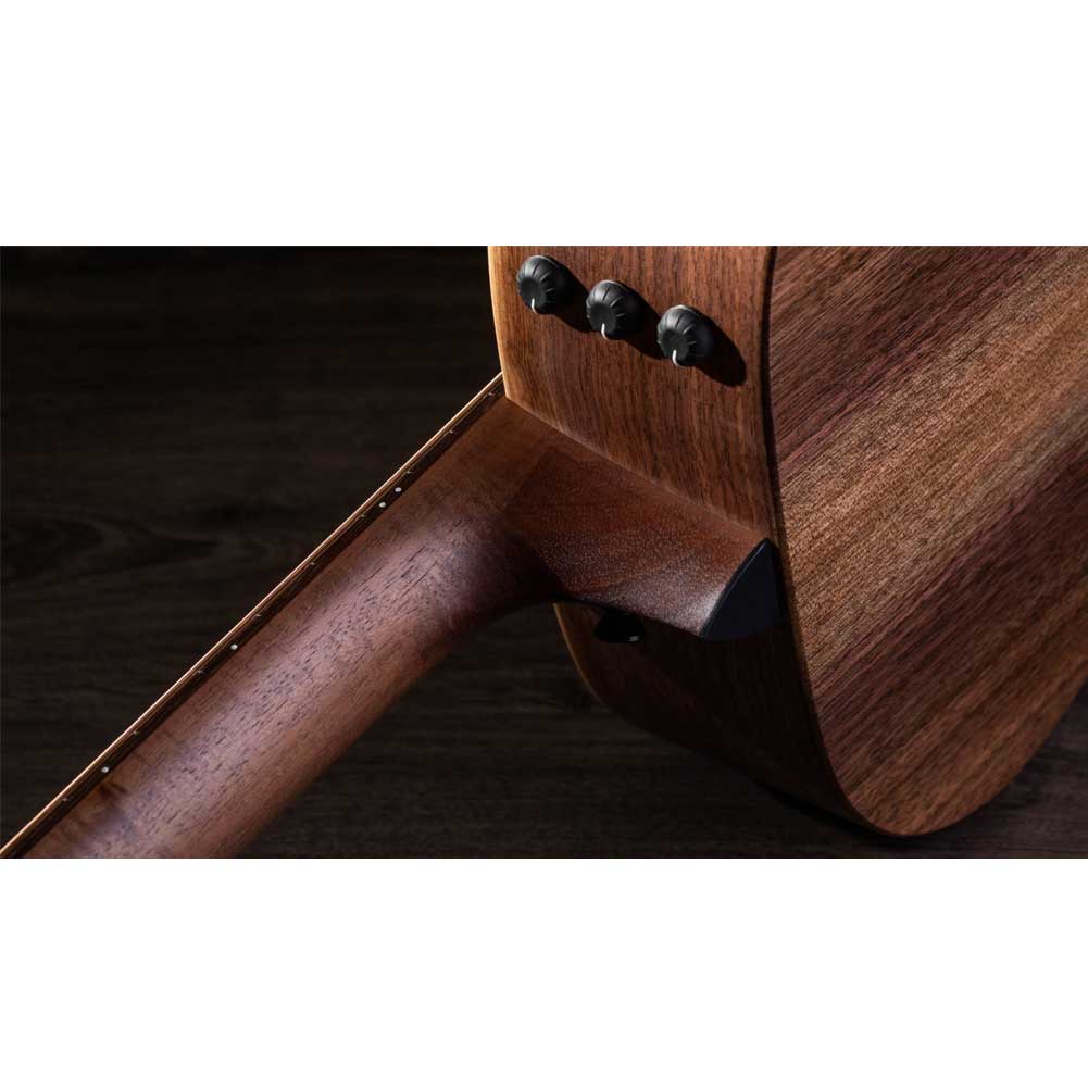 Taylor American Dream AD12e Grand Concert Expression System 2 Electronics Electro Acoustic Guitar With Taylor AeroCase