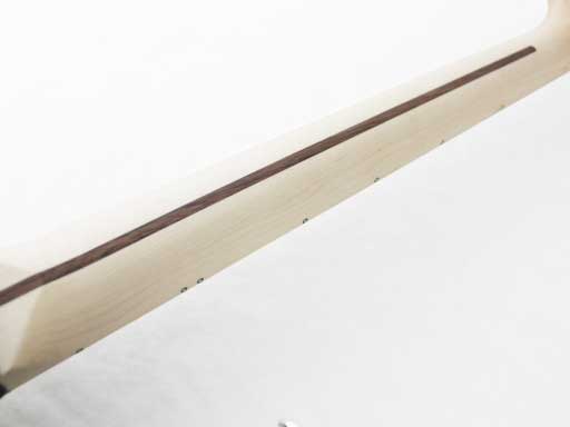 Maple quarter-sawn 1-pc neck. Luminous side dots to glow on the dark stage.