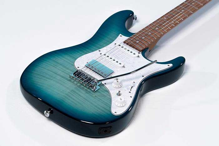 Flamed Maple top / Alder body