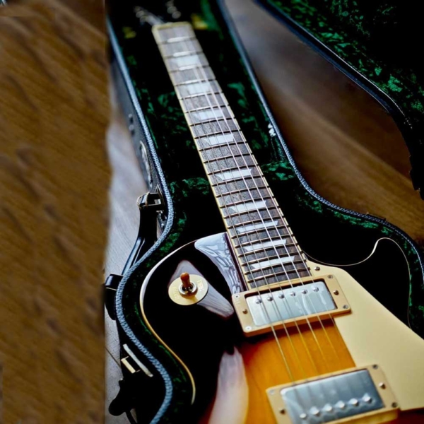 Tokai LS101 BS Classic LP Style Brown Sunburst with hardcase Made