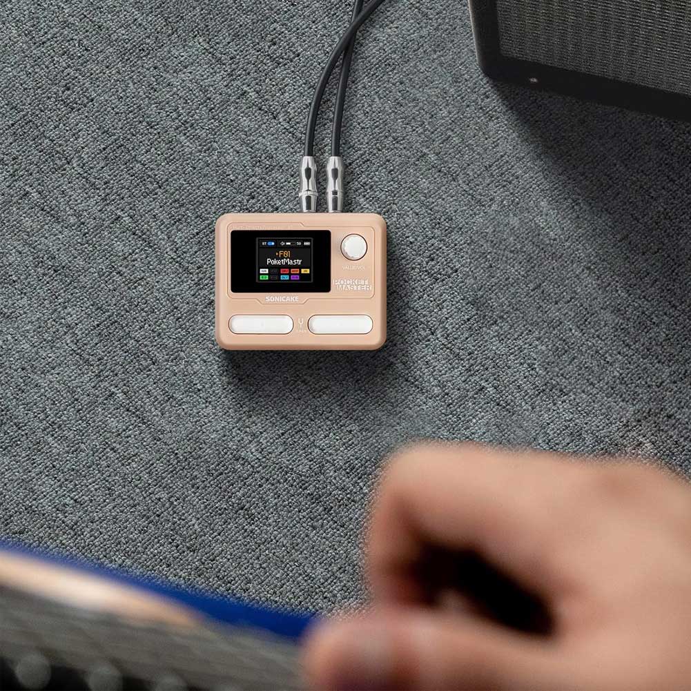 SONICAKE QME-10 PK Pocket Master Compact Guitar Multi Effects Processor with Built-in lithium battery