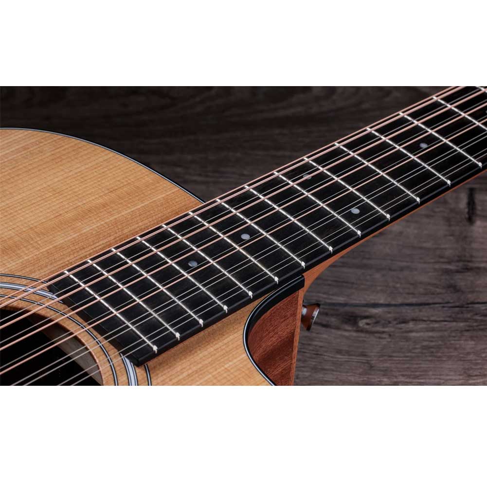 Taylor 150ce Natural Dreadnought 12-string Expression System 2 Electro Acoustic Guitar with Gig Bag