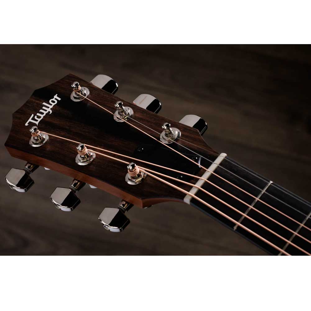 Taylor 217e SB Plus Grand Pacific Electro Acoustic Guitar with durable AeroCase Taylor 217e SB Plus Grand Pacific Electro Acoustic Guitar with durable AeroCase