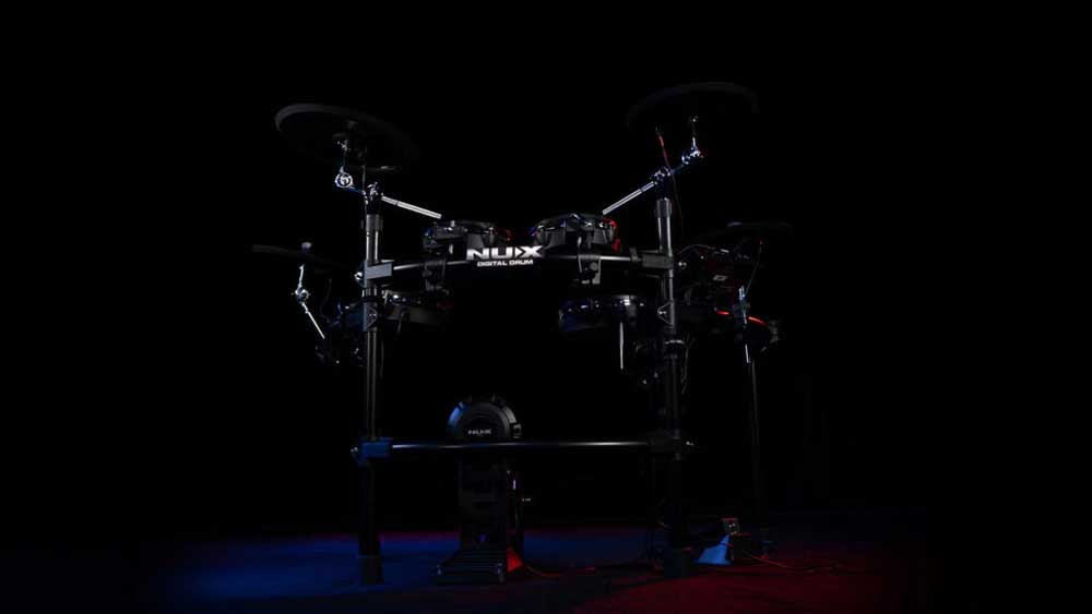 Born to Glow on Stage