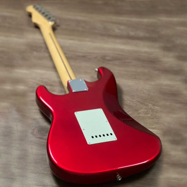 Tokai AST423-101-SH-RW Classic S-Style HSS with PAF Bridge Pickup