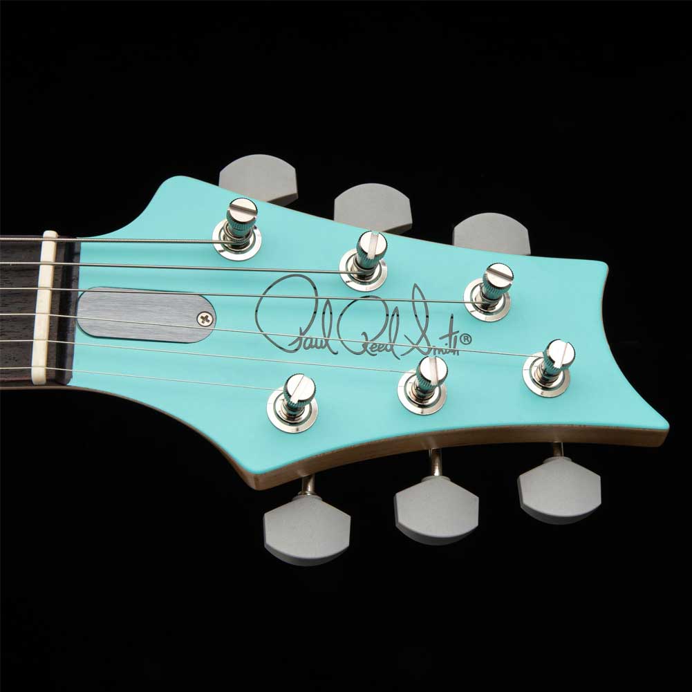 PRS Silver Sky Wild Blue John Mayer Limited Edition Electric Guitar with Premium Gig BagPRS Silver Sky Wild Blue John Mayer Limited Edition Electric Guitar with Premium Gig Bag
