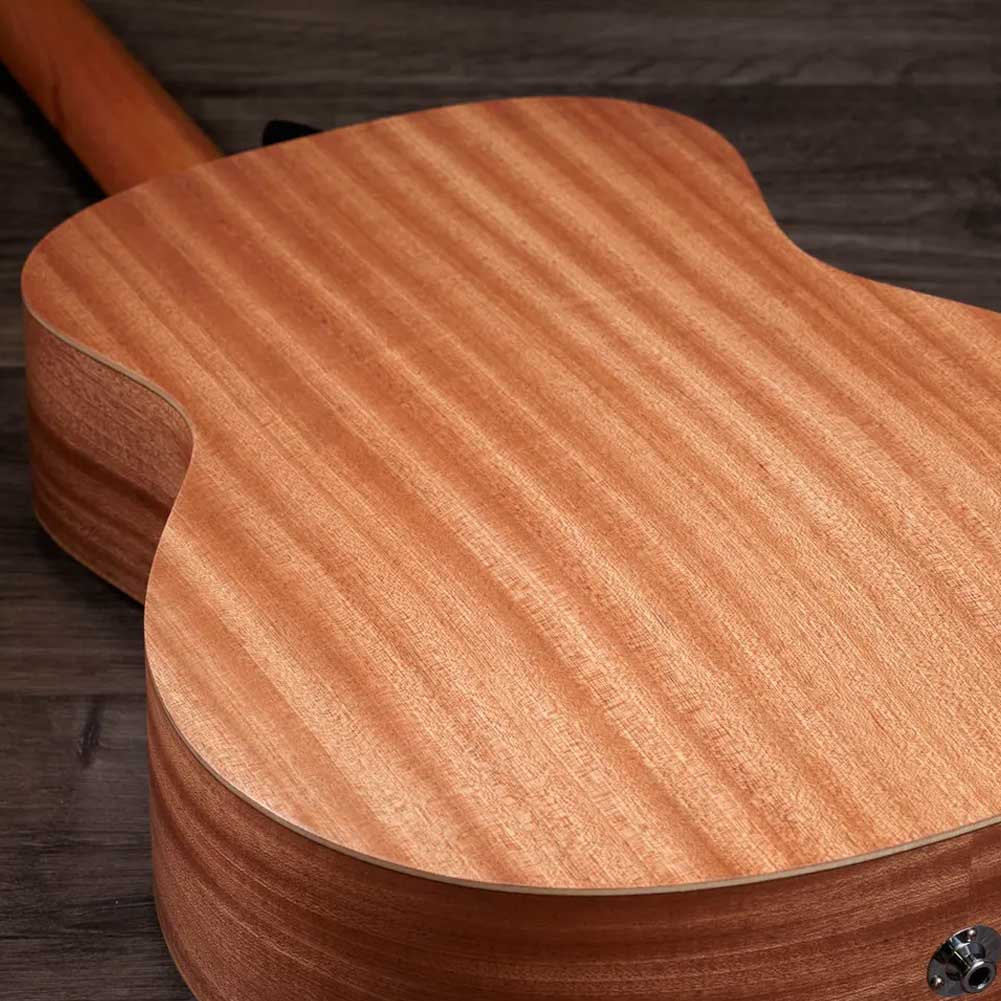 Taylor GS Mini-e Bass ES-B electronics Electro Acoustic Guitar with structured gig bag Taylor GS Mini-e Bass ES-B electronics Electro Acoustic Guitar with structured gig bag