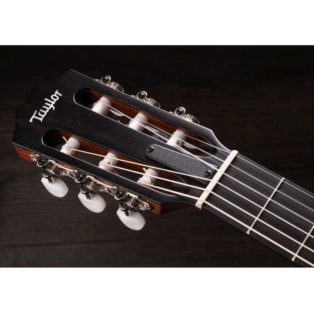 Taylor 312ce-N Natural Grand Concert Cutaway ES-N pickup Nylon Electro Acoustic Guitar with hardshell case Taylor 312ce-N Natural Grand Concert Cutaway ES-N pickup Nylon Electro Acoustic Guitar with hardshell case