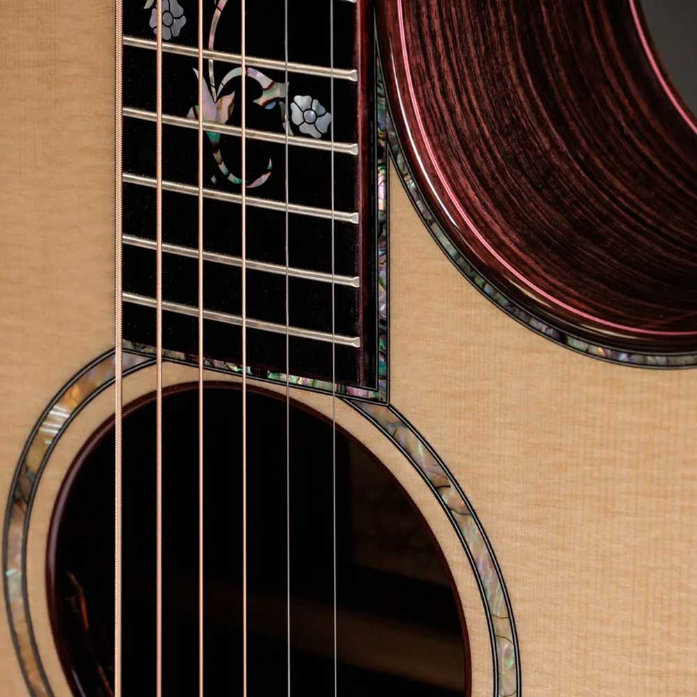 Taylor 914ce Legacy Natural LR Baggs electronics Electro Acoustic Guitar with Deluxe Hard Shell Case Taylor 914ce Legacy Natural LR Baggs electronics Electro Acoustic Guitar with Deluxe Hard Shell Case