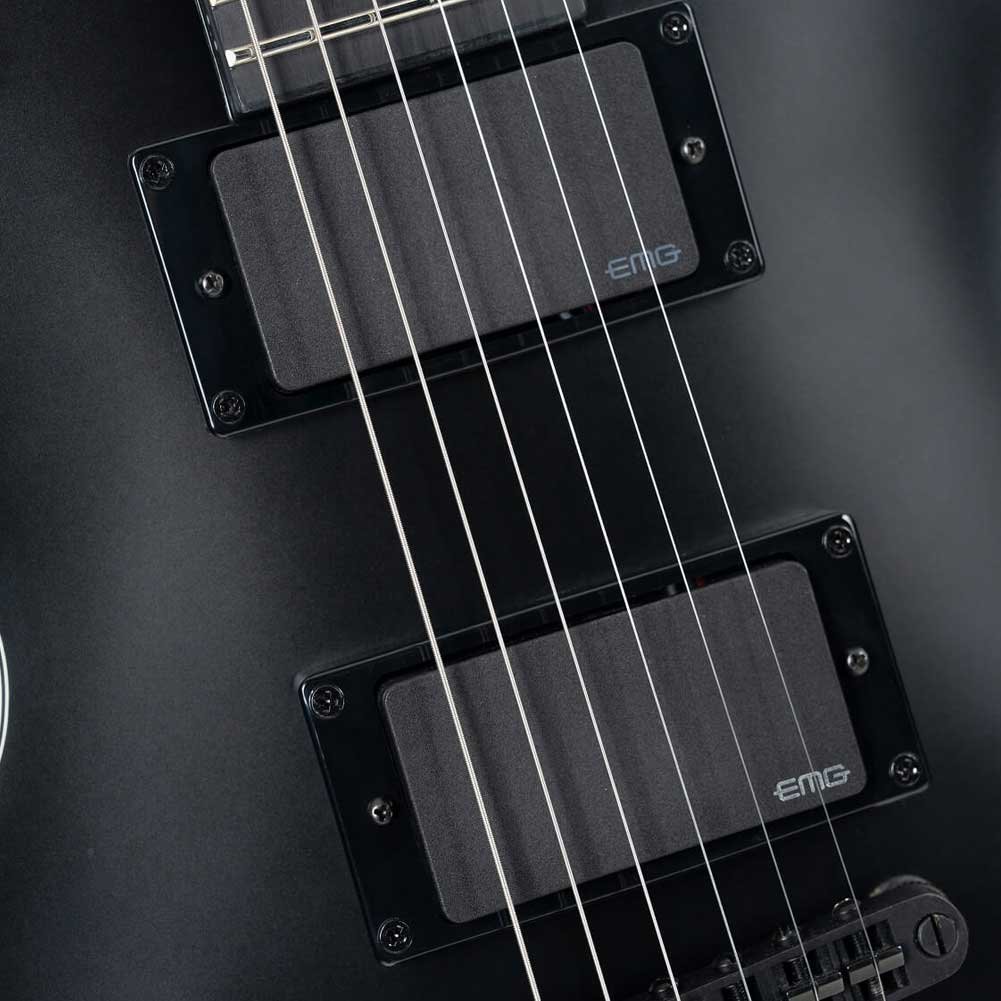 Cort CR300MT BKS Black Satin Micarta Fingerboard Electric Guitar 6 Strings with Gig Bag